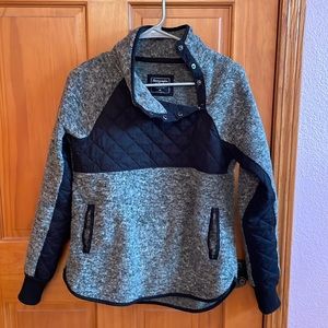 Abercrombie & Fitch fleece pullover